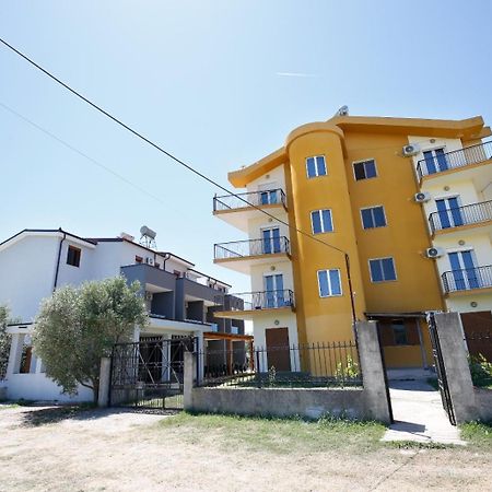 Hotelgodini Golem  Εξωτερικό φωτογραφία